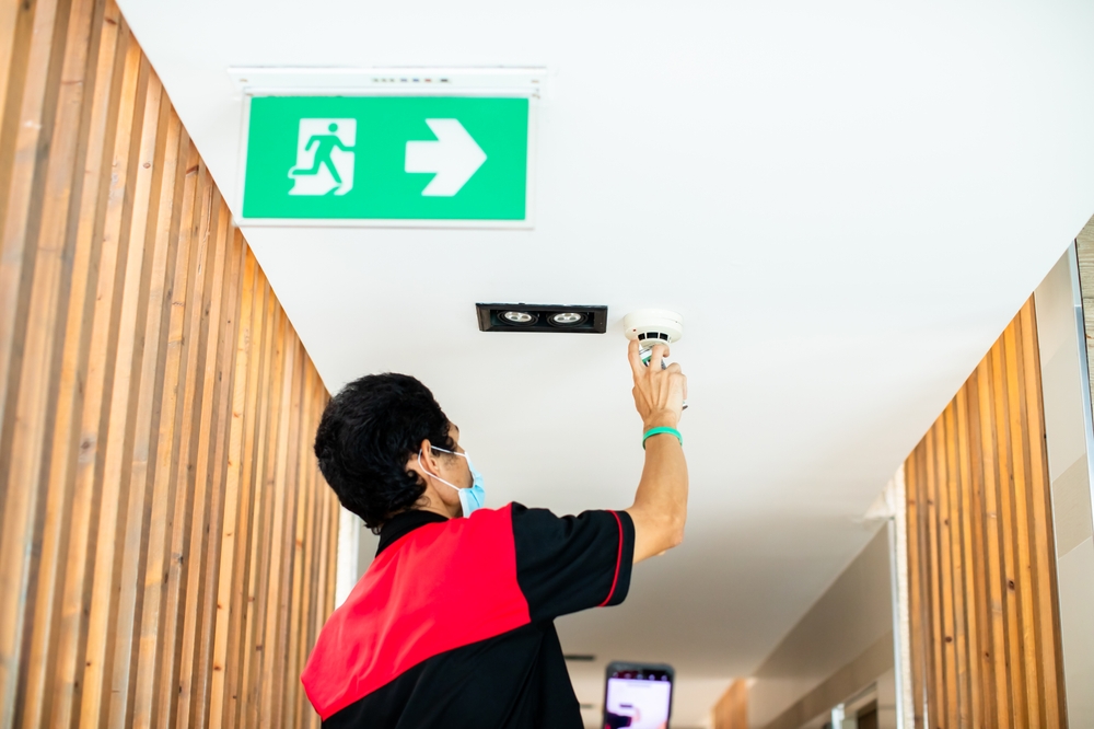 smoke alarm testing service